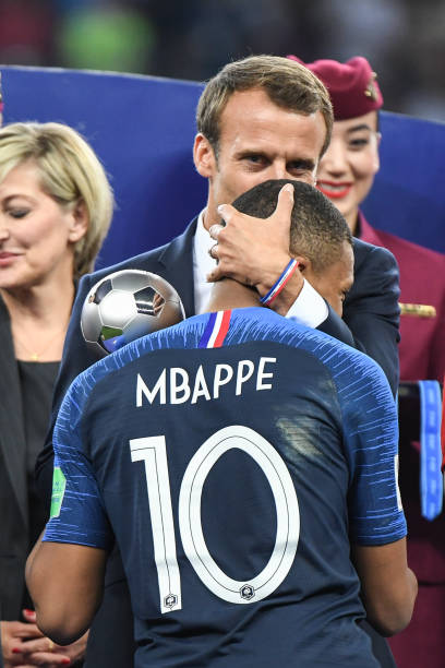 他的出国效 他的出国效